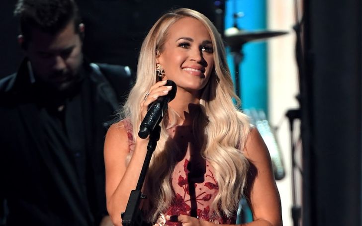 Carrie Underwood Is Afraid of Turtles, Here's Why